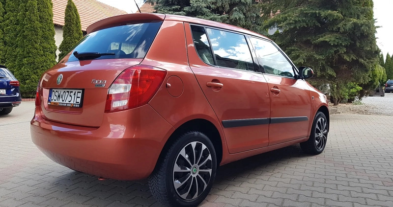 Skoda Fabia cena 15900 przebieg: 125000, rok produkcji 2007 z Strzegom małe 742